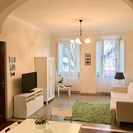 Casa Francesca Apartment ลุคคา ภายนอก รูปภาพ