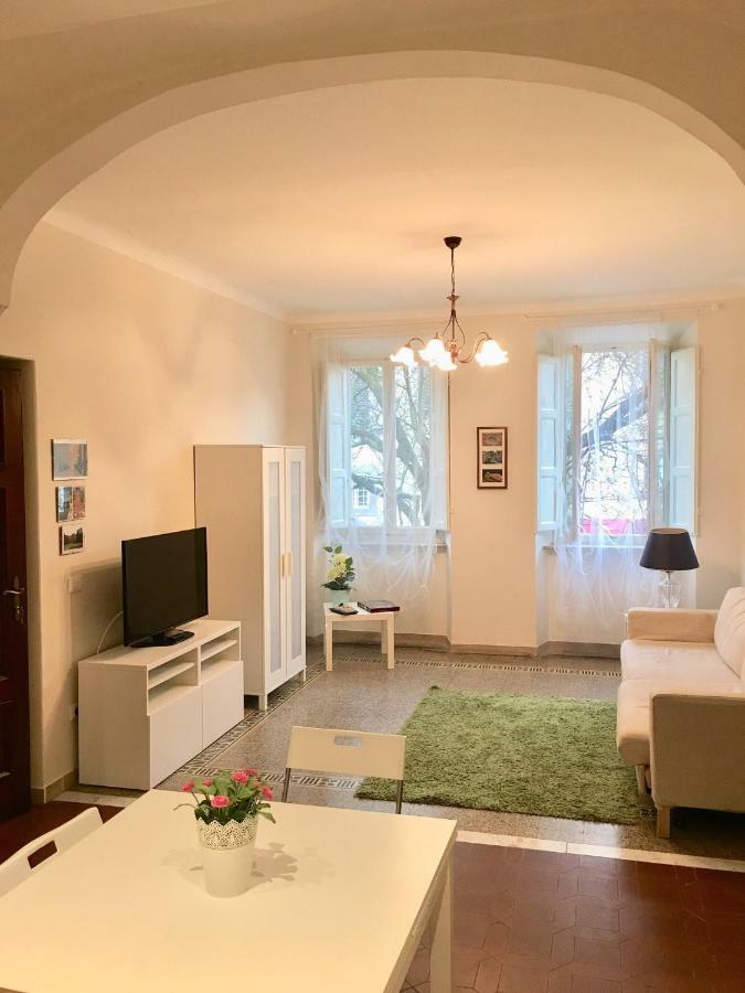 Casa Francesca Apartment ลุคคา ภายนอก รูปภาพ