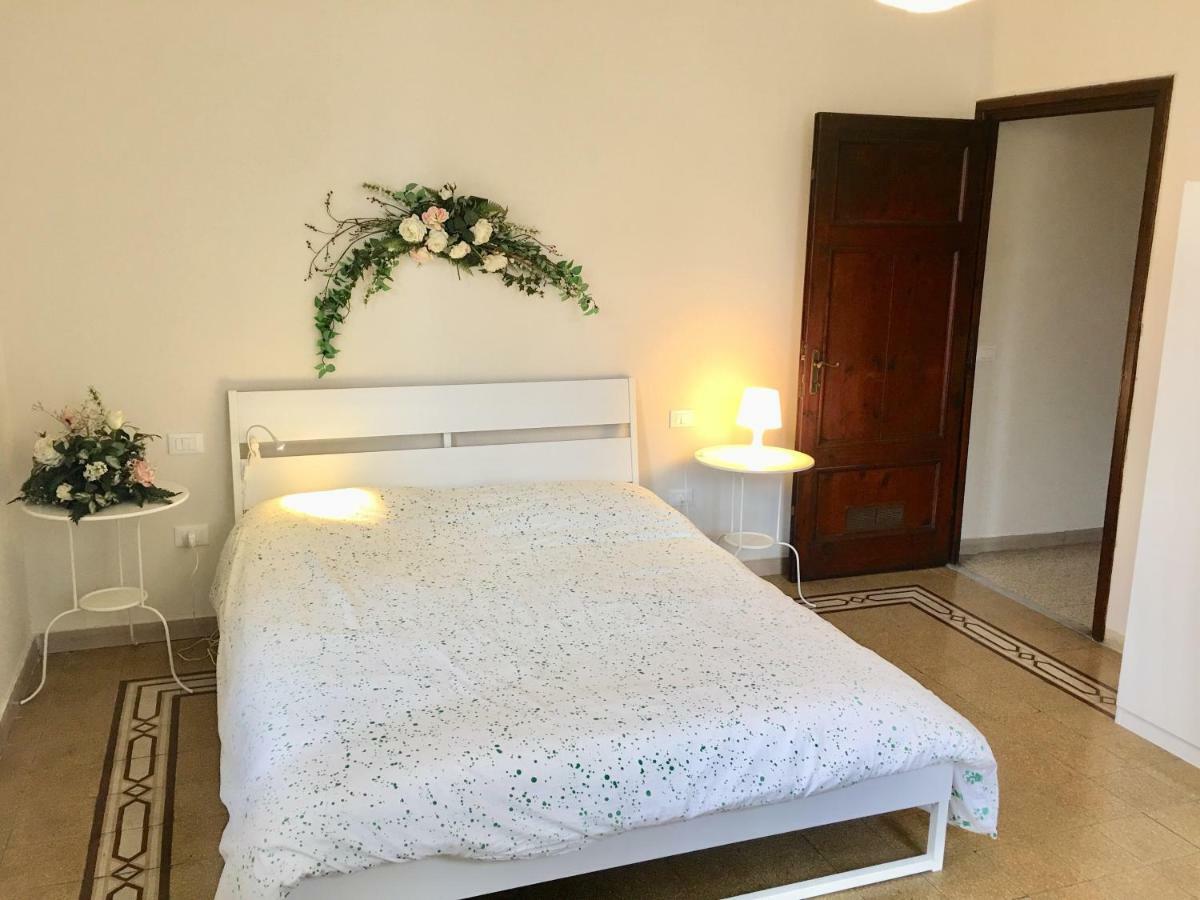 Casa Francesca Apartment ลุคคา ภายนอก รูปภาพ
